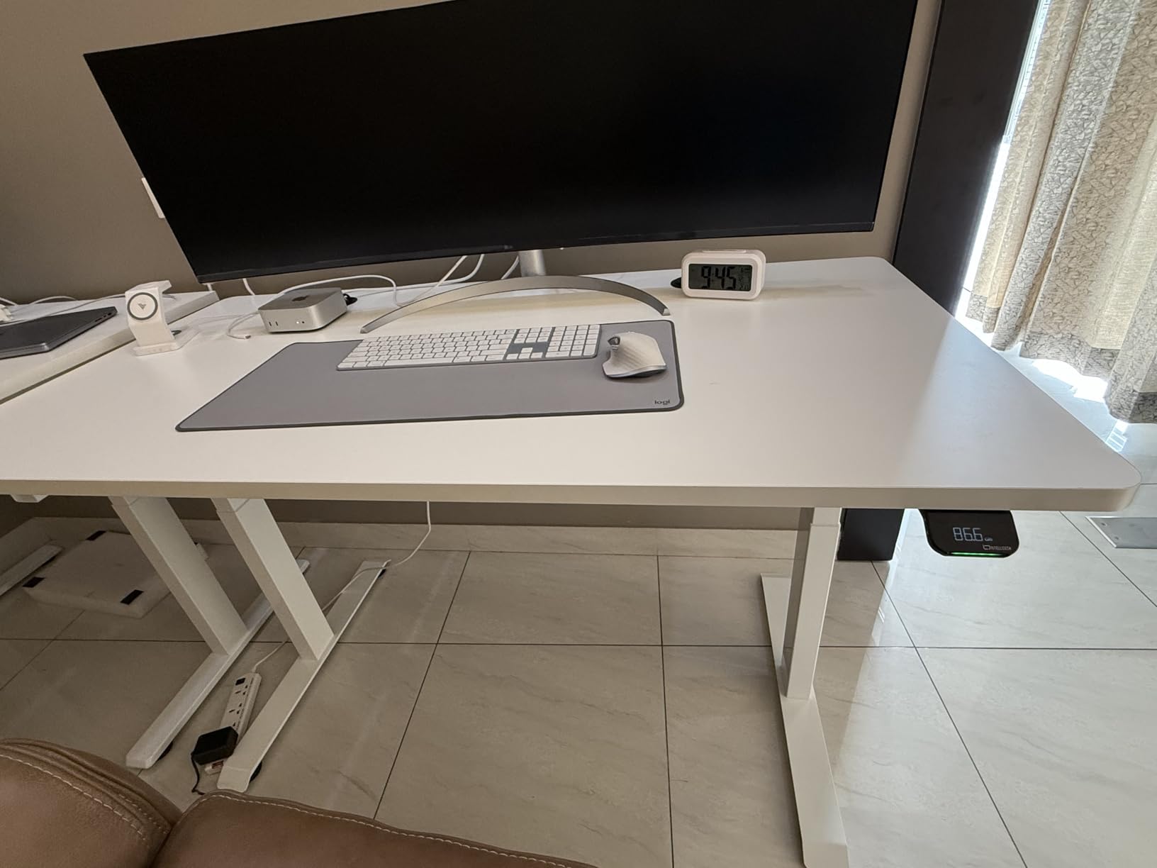 Highly recommend if you search for height adjustment table